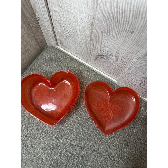 Warheads Heart Shaped Red Plastic Empty Containers Set Of 6 - Picture 4 of 5